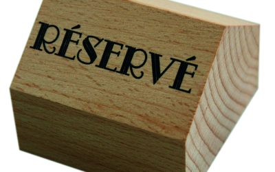 10 chevalets cubes – bois naturel – casa réservé